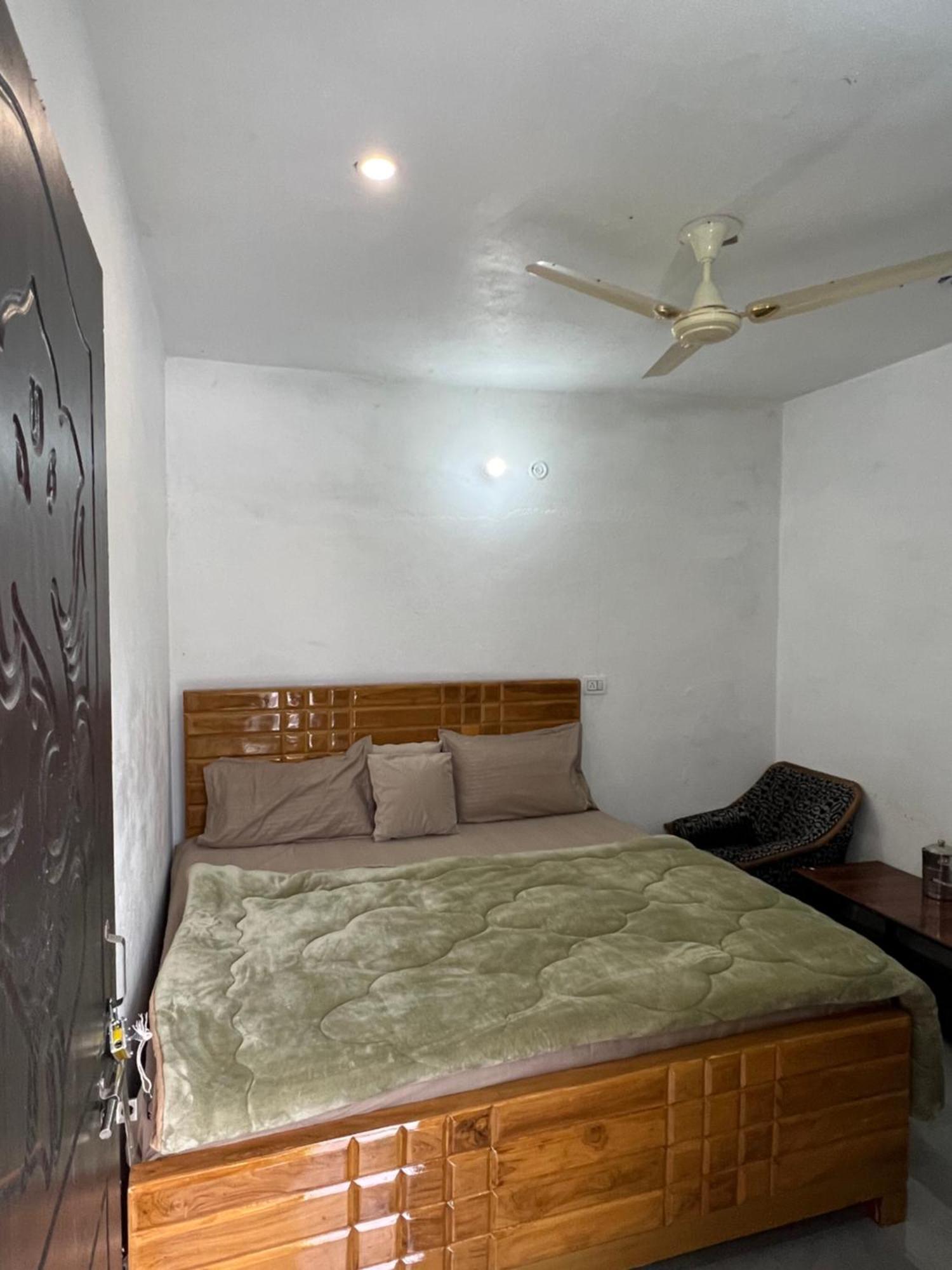 Mayur Homestay Ukhimath Kültér fotó